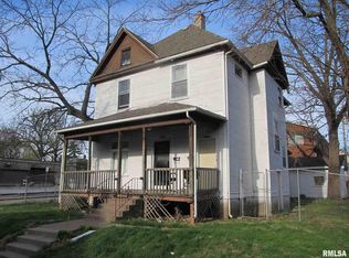 1704 N Perry St, Davenport, IA 52803