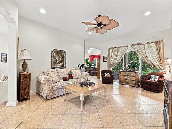 5th image of 6116 Highwood Park LN