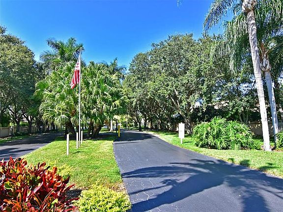 3rd image of 3603 57th Avenue Dr W #0