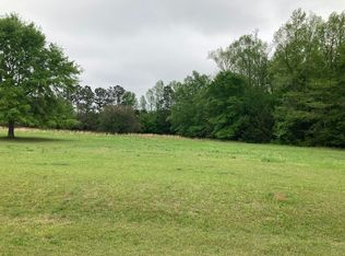 160 Plantation Rd, Auburn, AL 36832