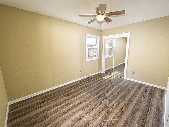 5th image of 3664 E Hammond Ave