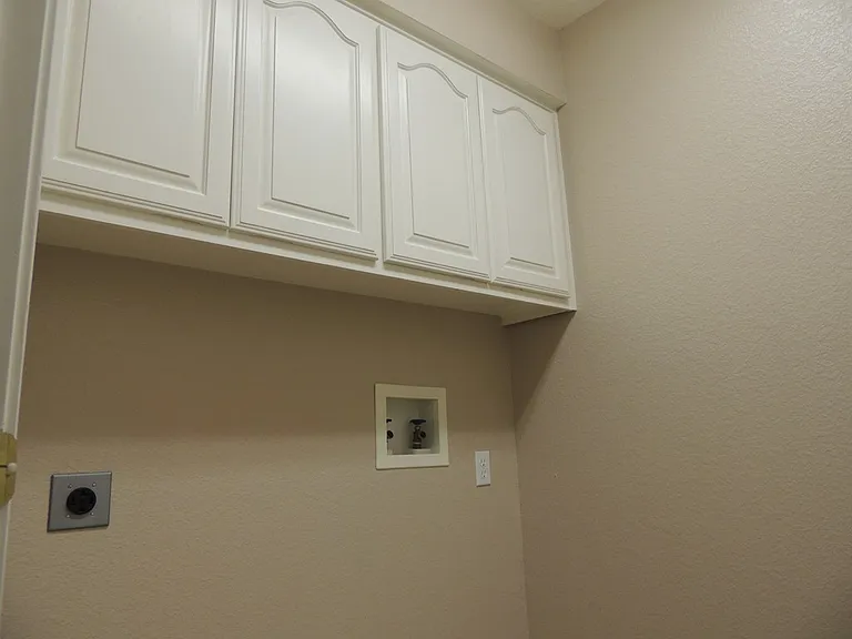 2913 Sunburst Dr — Photo 37