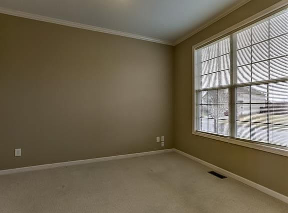 4th image of 1810 NW 92nd Pl