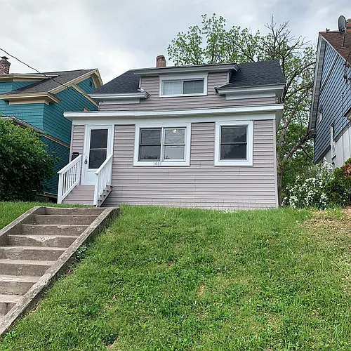 1005 Teall Ave Photo 1