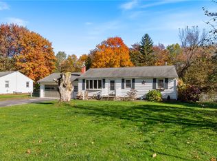 5968 Birchwood Ln, Sodus, NY 14551