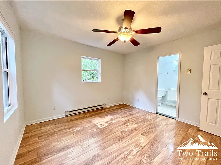 27 Sumter St — Photo 8