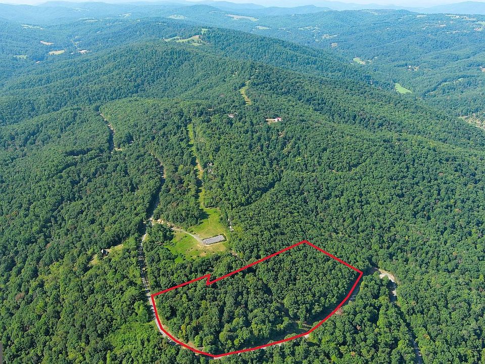 1st image of 21 Lost River Blfs