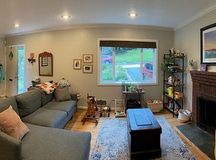 2927 S Grant St, Arlington, VA 22202