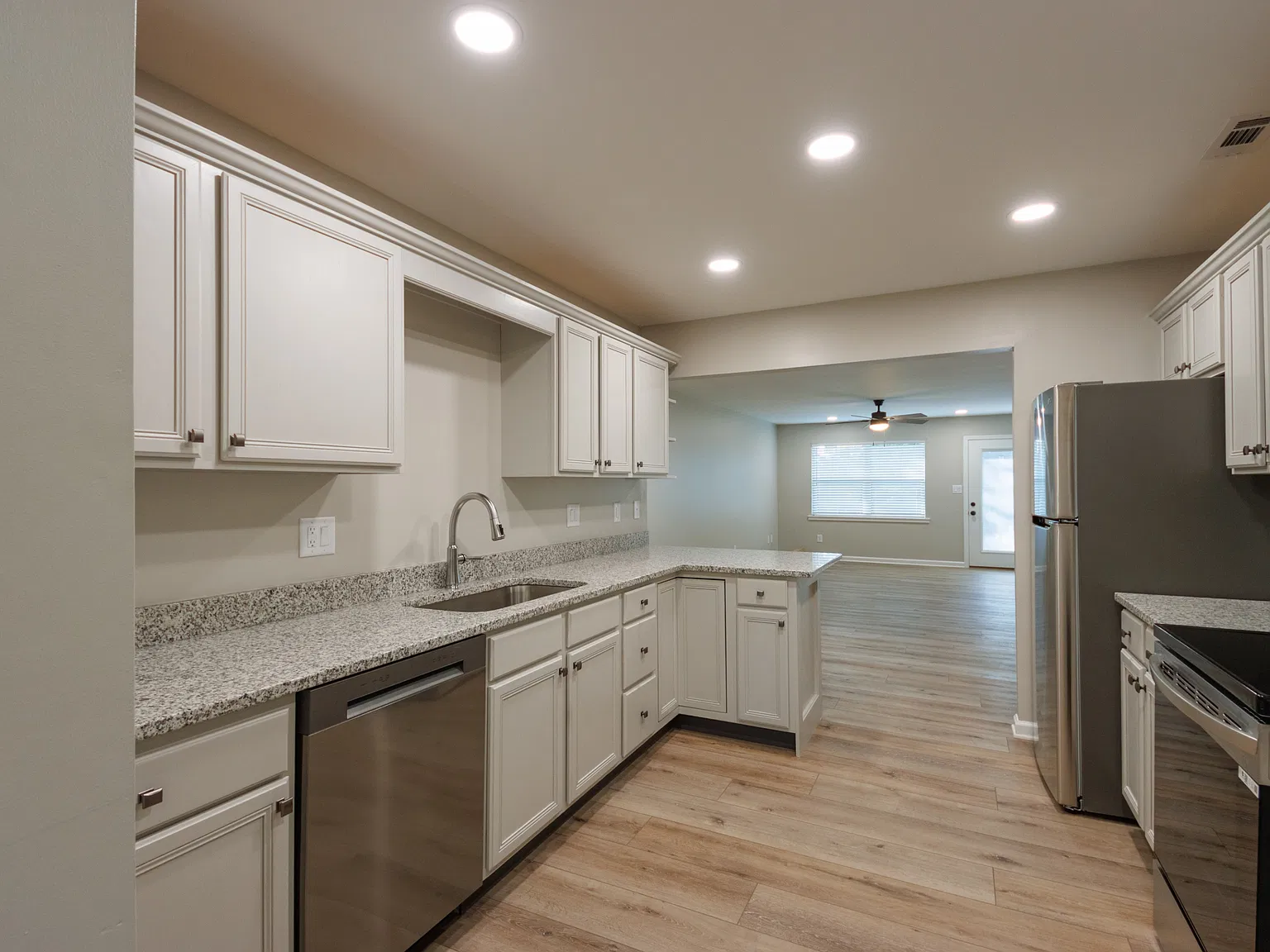 69 Plantation South - 1 — Photo 4