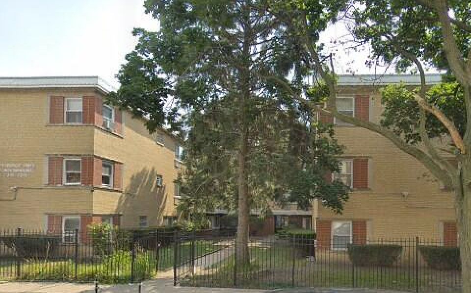 1st image of 7311 N Oakley Ave APT 3A