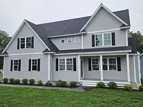 1 Briggs Cir, Ayer, MA 01432