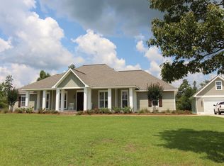 61 Parrish Rd, Sumrall, MS 39482