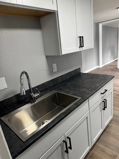 1 bed, 400 sqft, $850 — Photo 2