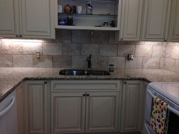 3rd image of 2650 SE Tropical East Cir