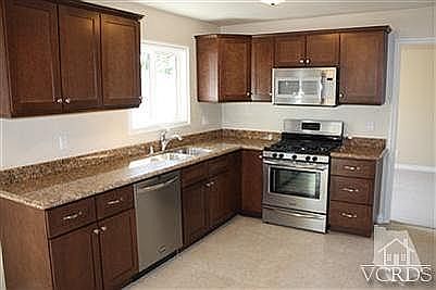 2nd image of 472 Houston Dr