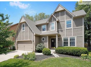 11436 W 117th Ter, Overland Park, KS 66210