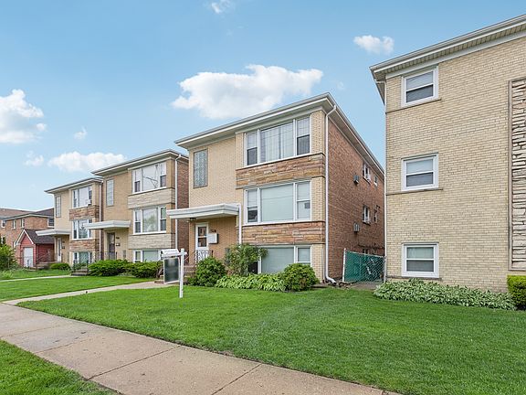2nd image of 6851 W Gunnison St