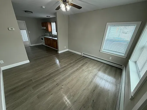 49 Market St #101 Photo 1