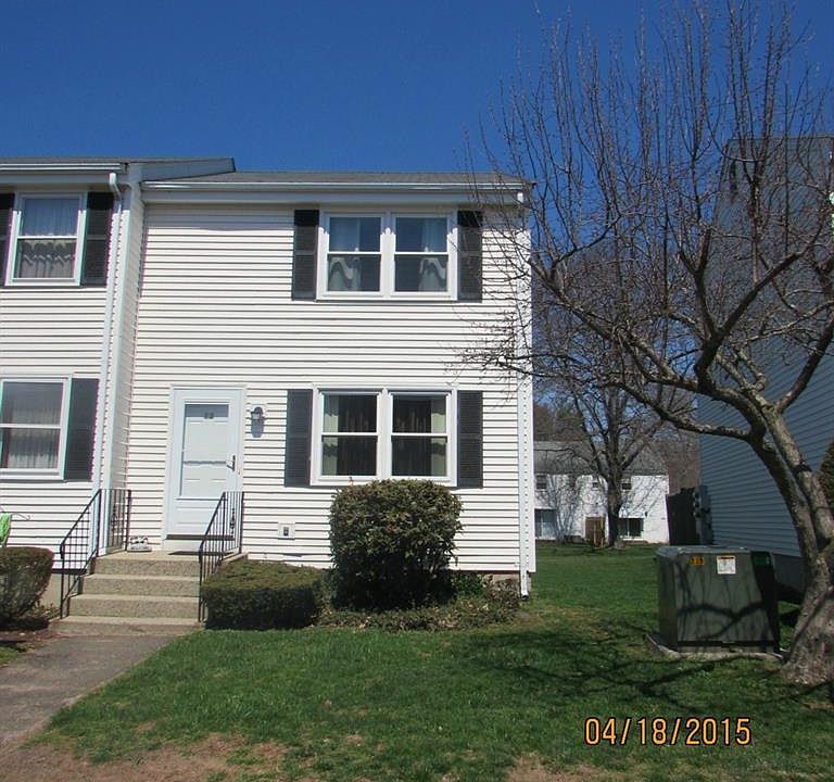 1st image of 13 Meadowrue Drive #13