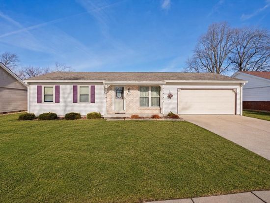 1904 Sherwood Dr, Kokomo, IN 46902