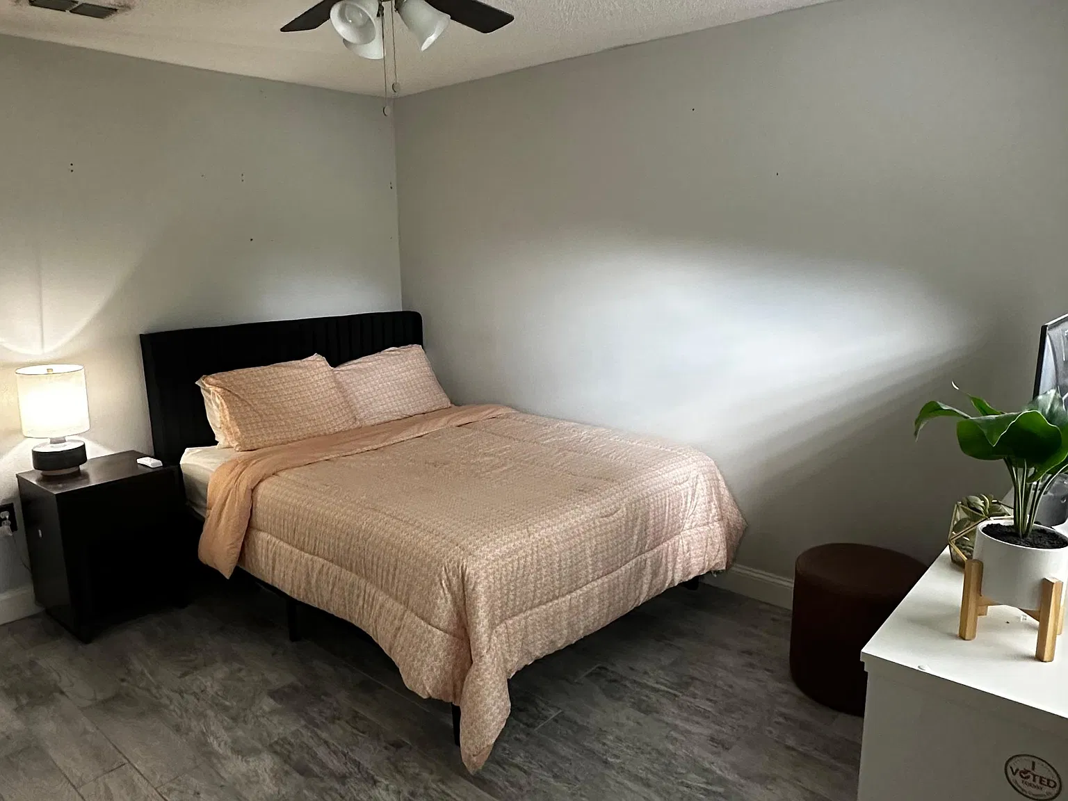 5 bed, 2222 sqft, $750 — Photo 2