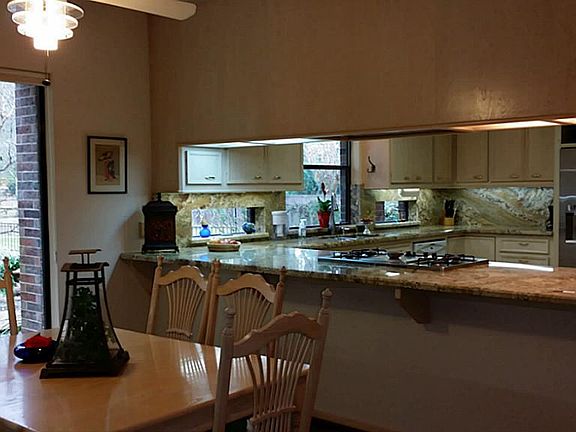 4th image of 1530 Scenic Shore Dr