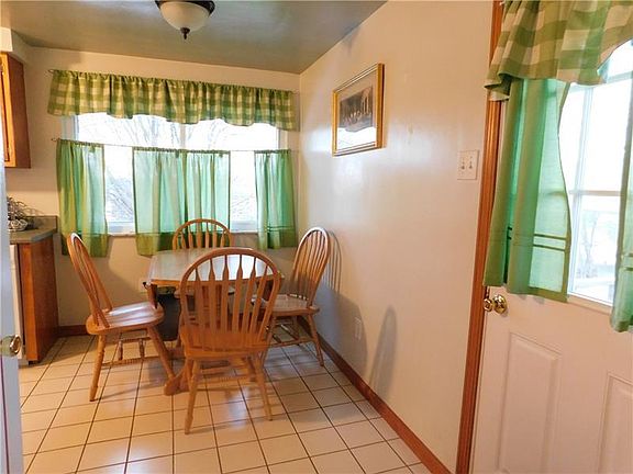 4th image of 3300 Constitution Dr