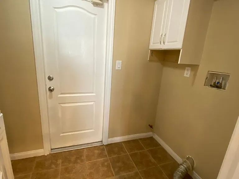 8161 Hemlock Ave — Photo 16