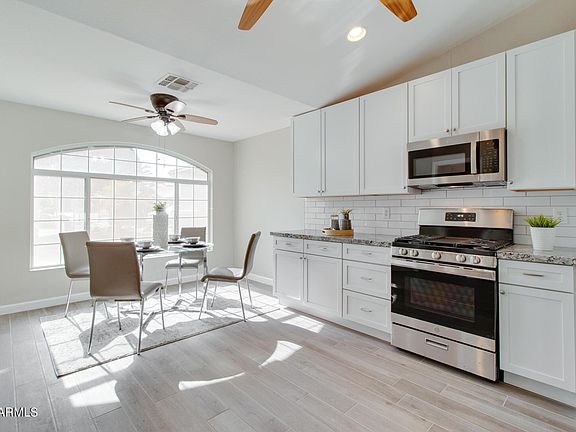 5th image of 15748 W Vale Dr