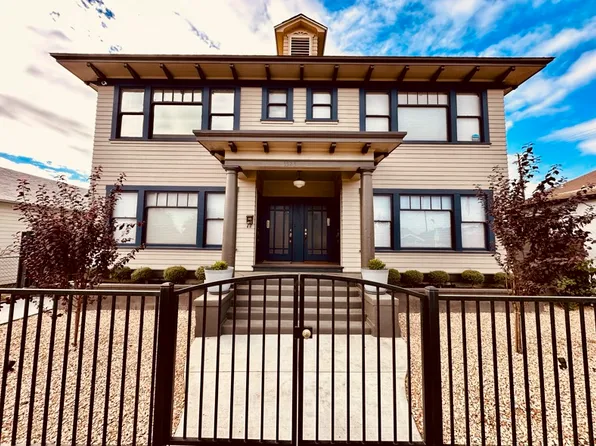 1323 K St APT A, Bakersfield, CA 93301