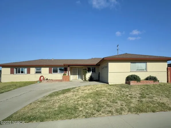 3314 Drake Dr, Santa Maria, CA 93455