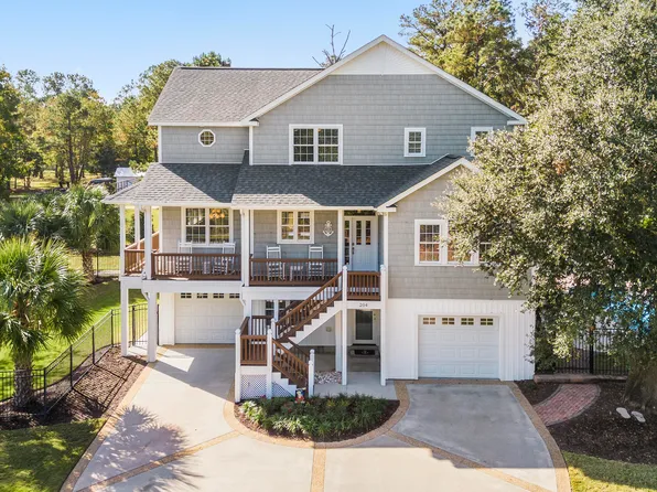 204 Windy Hills Drive, Wilmington, NC 28409
