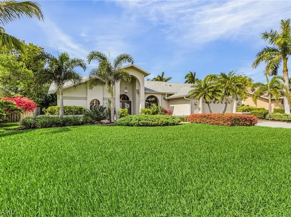 8843 Banyan Cove Cir, Fort Myers, FL 33919
