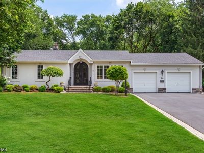 14 Knollcroft Ter, East Hanover, NJ, 07936