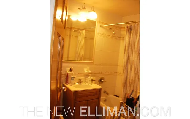 Rented by Douglas Elliman | media 33