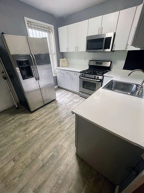 Kitchen With Dishwasher