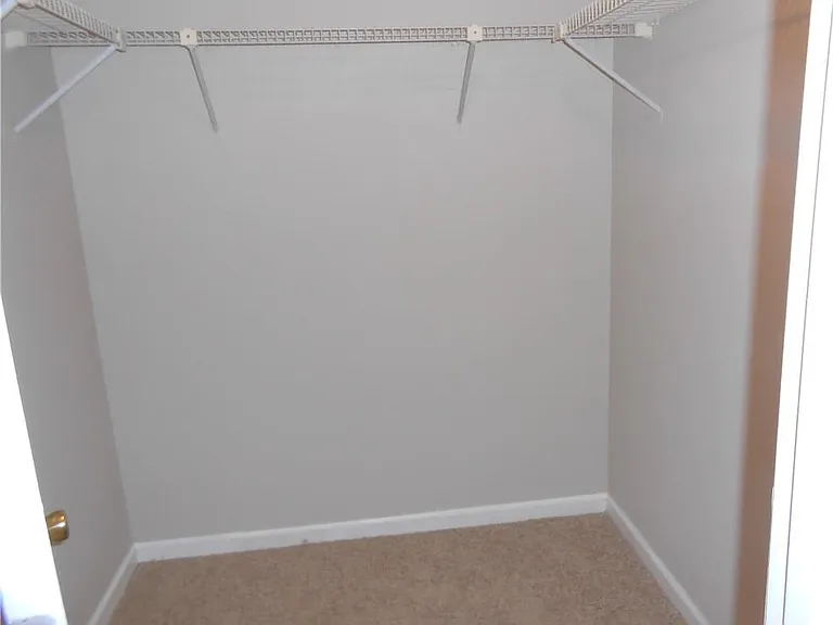 1135 Country Club Pl NW — Photo 20