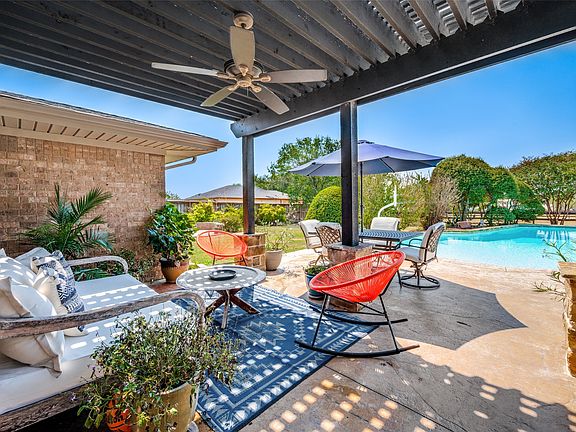 4th image of 6949 Freda Ln