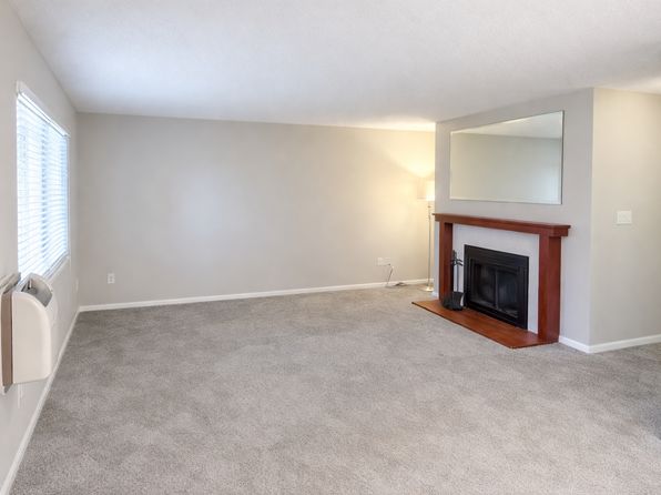 925 Columbia Rd APT 121