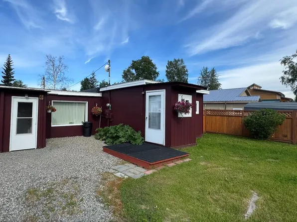 6 Blanche Ave, Fairbanks, AK 99701