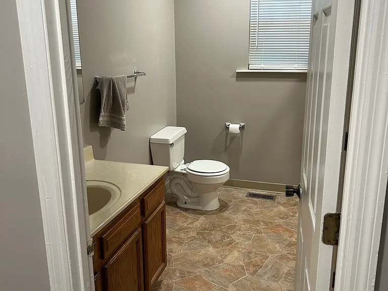 1324 Virginia St — Photo 22