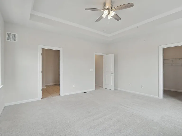 45117 Kincora Dr — Photo 11
