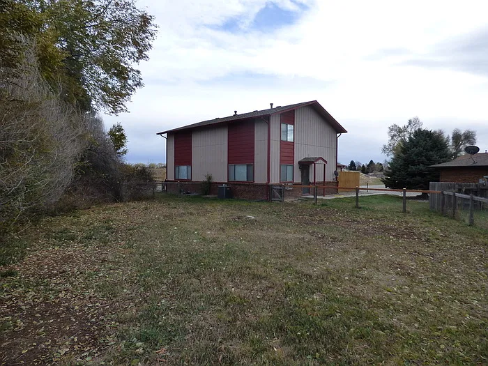 1543 Kennedy Ave — Photo 13