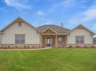 400 Red Roan Rdg, Weatherford, TX 76087