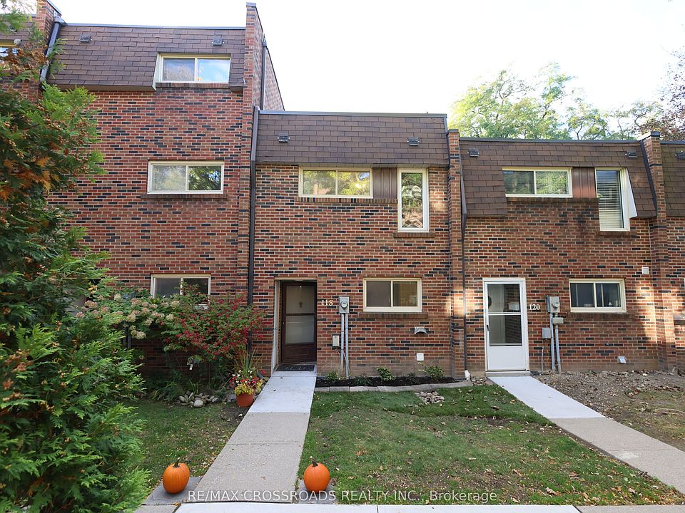 1st image of 118 Wales Ave