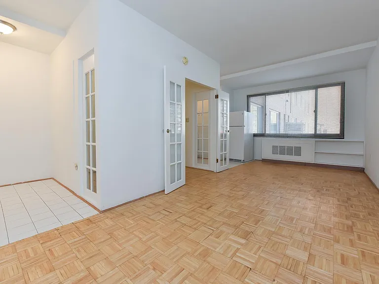 1021 Arlington Blvd #313 — Photo 2