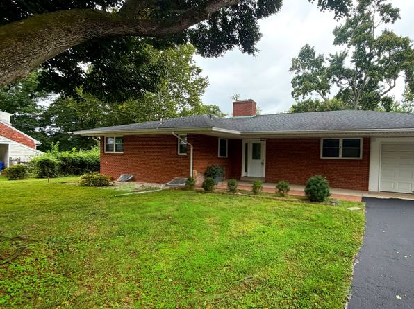 13508 Sherwood Forest Ter