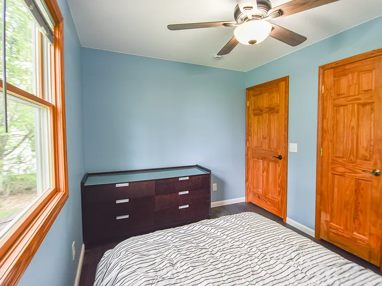 912 Miller Dr — Photo 19