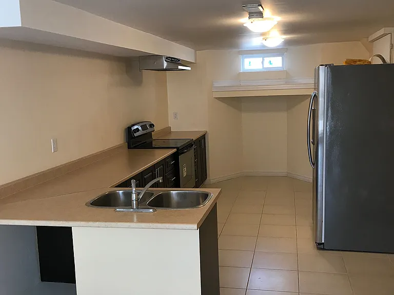 354 Ceremonial Dr — Photo 3