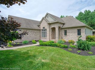 6952 W Sharpe Rd, Fowlerville, MI 48836